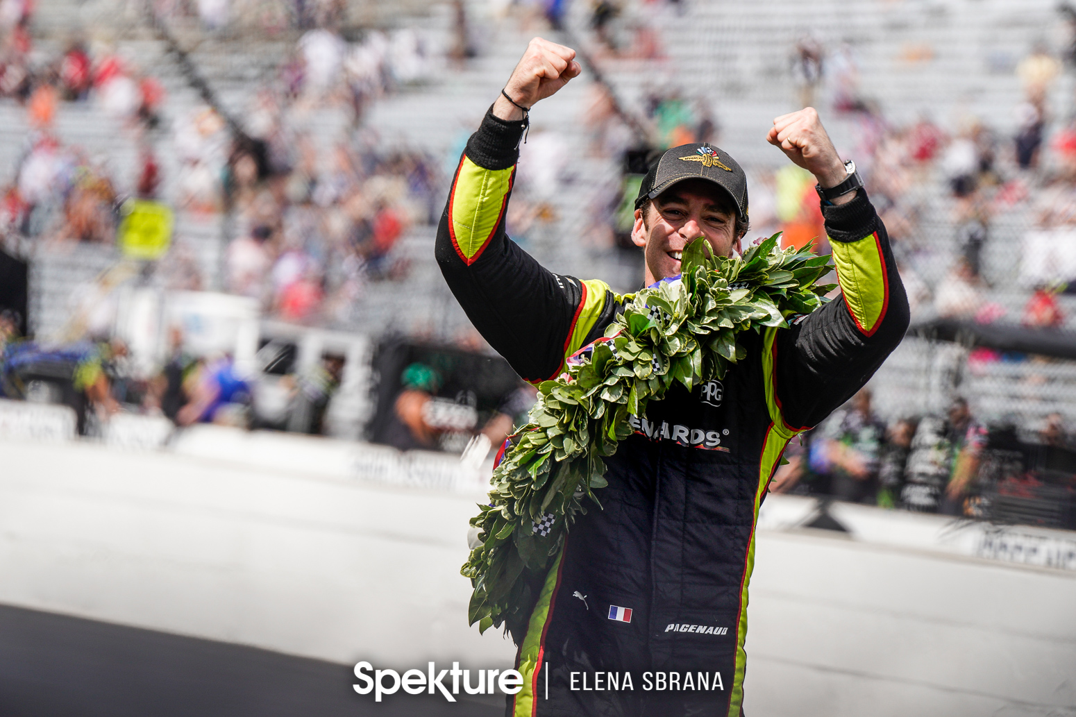 Earchphoto Sports - Simon Pagenaud celebrates victory