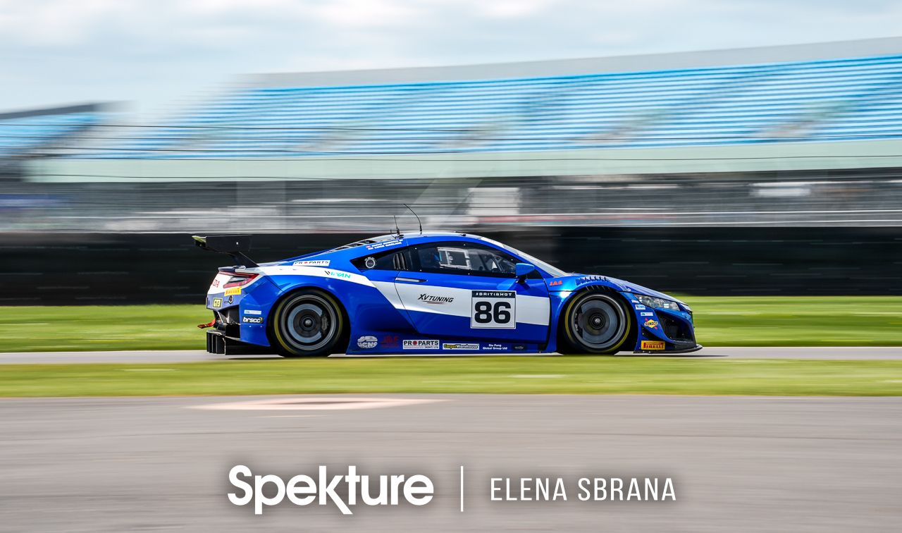 British GT 25 - (C) Earchphoto Sports