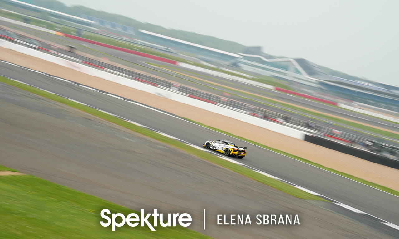 British GT 25 - (C) Earchphoto Sports